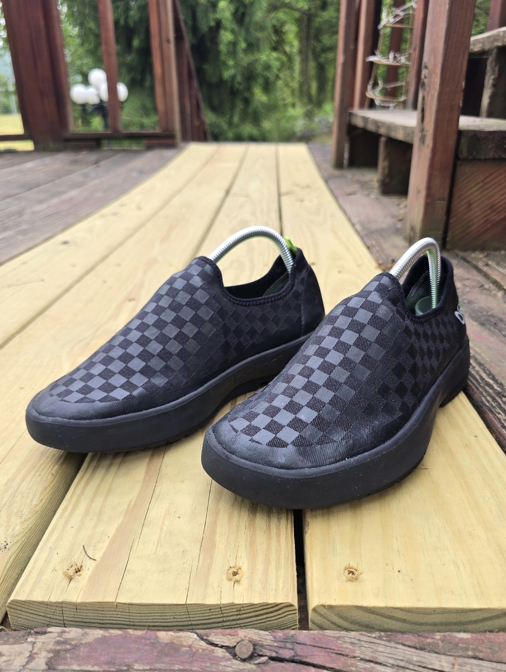 Oofos OOmg Eezee Womens Black Checker Recovery Shoes Slip On, Sz 10US/41EU